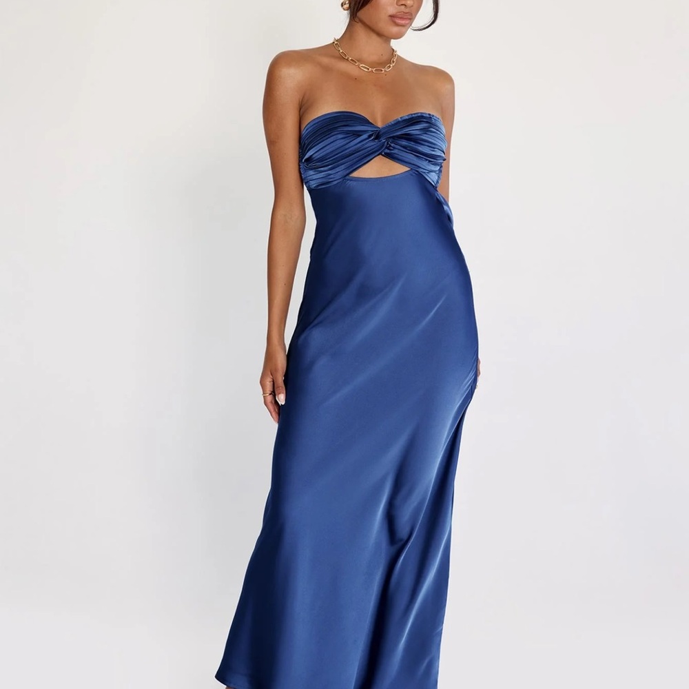 Princess Polly  Strapless Satin Dress NWT